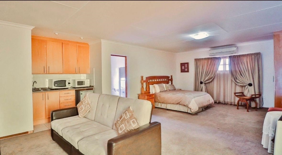 4 Bedroom Property for Sale in Wilkoppies North West
